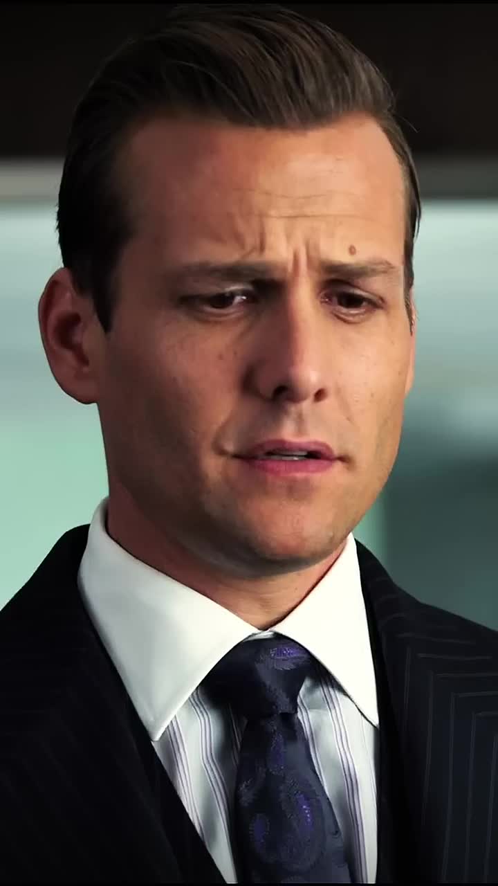 Mike was impressed by Harvey’s influence! #suits #tvshow #harveyspecter